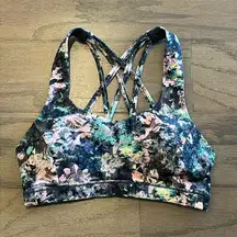 Lululemon Free To Be Serene Bra C/D Cup - Size 4