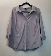 Worthington Gray Button-Up