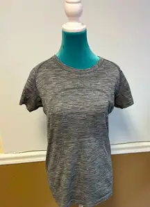 Lululemon Swiftly Relaxed Short Sleeve T-Shirt – Slate – Size 10