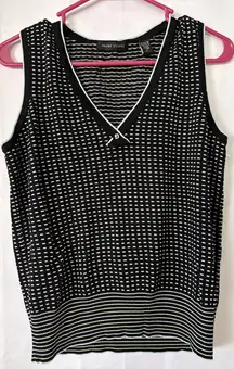 Women's Valerie Stevens Black Check Sleeveless Rayon Sweater Vest M Y2K ?