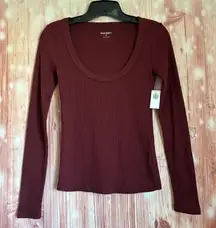 Old Navy Maroon Snug Long-Sleeve Scoop Neck Ribbed T-Shirt