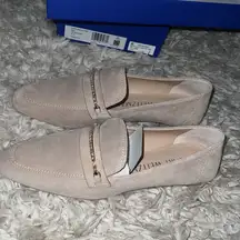 NWT CRYSTAL DECO JET LOAFER