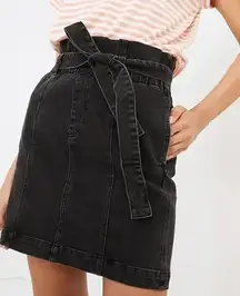 Madewell STRETCH DENIM PAPERBAG MINI SKIRT IN LUNAR WASH Black size Small Belted
