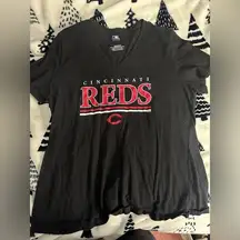 Cincinnati reds tee size 2XL