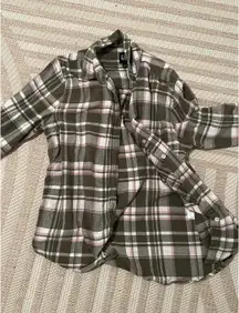 Green pink Gap flannel plaid womens large  