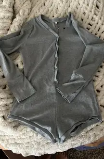 Thrifted Roma Confidential Grey Long Sleeve Romper