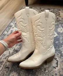 Soda White Cowboy Boots