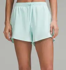 Lululemon Lightweight Relaxed Short 3” Long Liner Ideal Mint Size 12