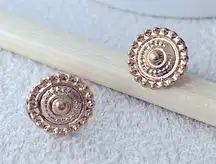 Gold circle stud earrings
