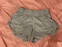 Gray Lululemon 2.5" Shorts Hotty Hots size 4 low rise