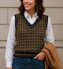 Source Unknown Black and Tan V-Neck Sweater Vest