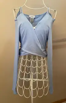 NWT V-Neck Shoulder Cut-Out Cropped Long Sleeve Cross Wrap Top