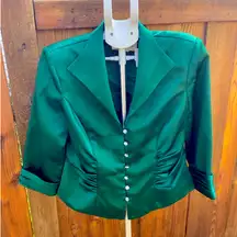 Dressy satin suit jacket 🌹🌹