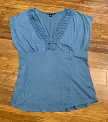Banana Republic Womens Top Blue Cap Sleeve Ruffle V Neck Blouse Size Small VNeck