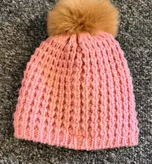 Chic Pink Knit Beanie with Faux Fur Pom