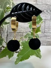 Handmade PomPom Dainty Gold Hoop Earrings for Woman - Classic Preppy Hoop Earrings