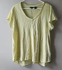 Tahari v neck shirt