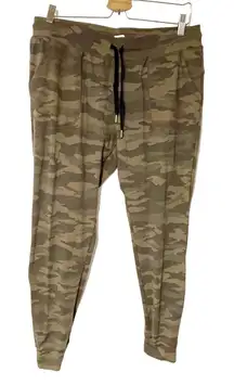 Zyia Active Size‎ XL Green Camouflage Unwind Jogger Pants Athletic