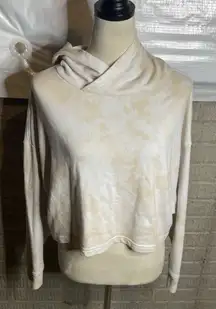 Fabletics Tan Tie Dye Long Sleeve Hood Cropped Sweatshirt Size Medium‎