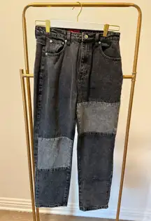 Signature 8 Jeans size Medium 