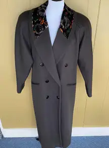 Donnybrook women XL full length wool trench coat w/soft floral collar olive green color 
