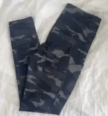 Athleta Ultimate Camo 7/8 Tight