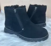 UGG #5431 Suede Shearling Lined Ankle Boots Size 7