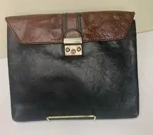 Fossil genuine leather clutch. Like new condition!