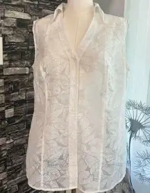 Apostrophe Woman Blouse 16W White Sleeveless Semi Sheer Embossed Floral