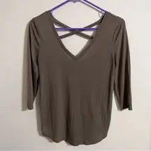 lightweight U-back brown balletcore 1/2 sleeve top, size XS