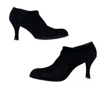 Stuart‎ Weitzman Size 7.5 Sueded Black Slip on Heeled Bootie