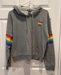 Hot Topic Gray Rainbow Striped Hoodie Women’s Size XL Pride‎