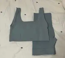 Set Active Matching Shorts & Sports Bra