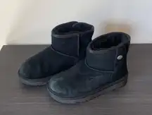 UGG Boots Mini