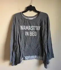 Greyson threads large long sleeved top