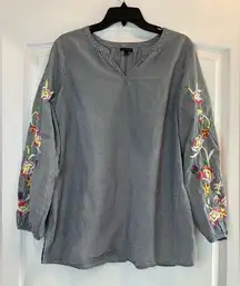 Talbots Cotton Shirt Gray White Stripe Embroidered Sleeves L Tunic Tee Boho