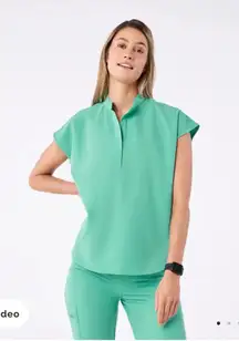 Figs Surgical Green Rafaela Scrub Top XXS