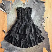  Vintage Black Ruffle Party Dress
