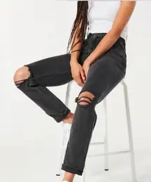 Hollister Black Ripped Ultra High Rise Mom Jeans NWT
