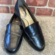 Bandolino black loafers size 8.5