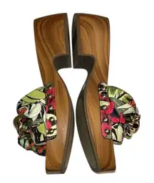 Jessica Simpson Floral Print Slip on Sandals(Size 6M)