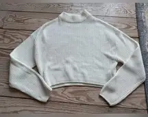 H&M Divided Women's white Sweater size small