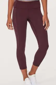 Lululemon Extra Mile Crop (Reflective 23") Garnet- Size 4