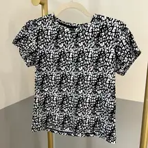 Black & White Pattern Athletic Top