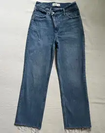 The 90s Straight Ultra High Rise Jeans