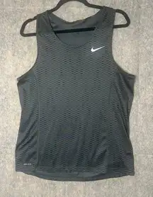 Nike Dri Fit Women Size Medium‎ Gray breathable athletic workout tank top