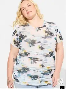 Torrid stretch mesh crewneck ruched short sleeve watercolor floral top size 4