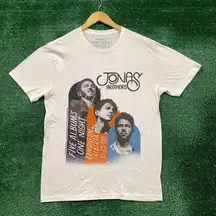 Jonas Brothers Five Albums One Night Band T-Shirt Size Medium