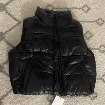 Athleta Halo Puffer Vest