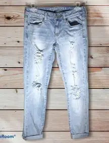 American Eagle  distressed skinny jeans size 0 washed color distressed holy jean‌